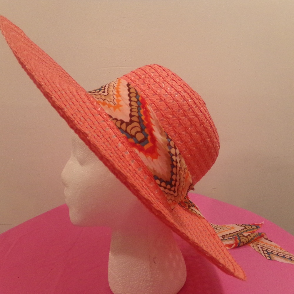 Women's wide brim church / Derby / Party Hat